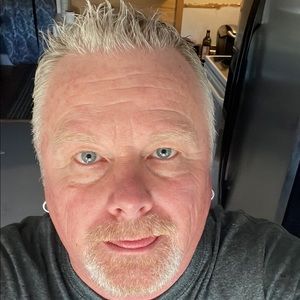 Meet your Posher, Jeffrey